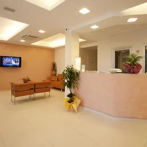 https://residence-perla-misano-adriatico.emilia-romagnahotels.net